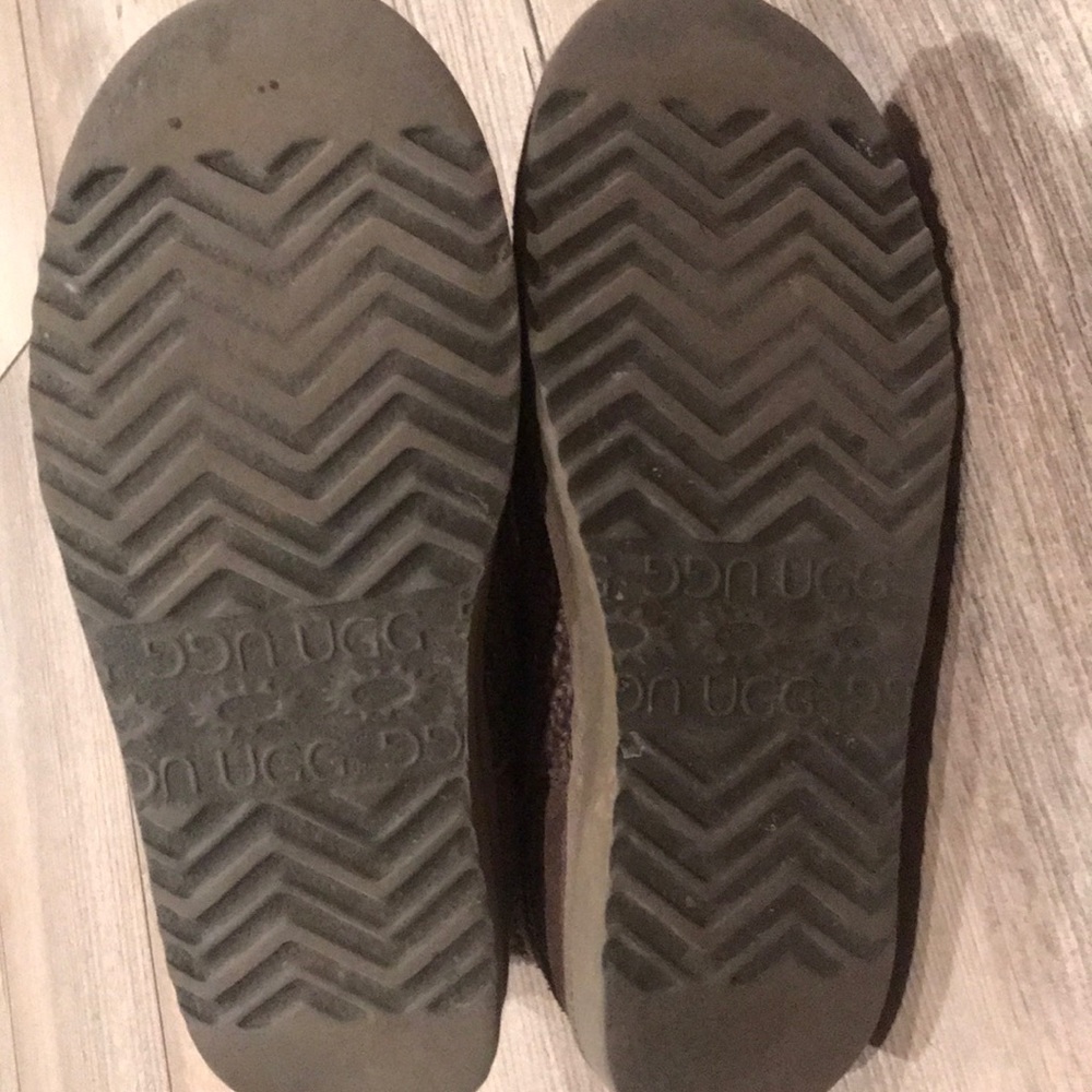 Gray cardy Uggs - Picture 5 of 5